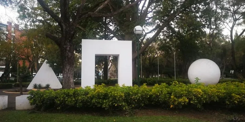 Plaza Nicaragua en la Ciudad de Guatemala