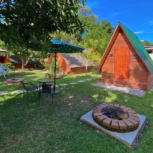Casa Santa Teresita en Sanarate: guía de cabañas, piscinas y camping