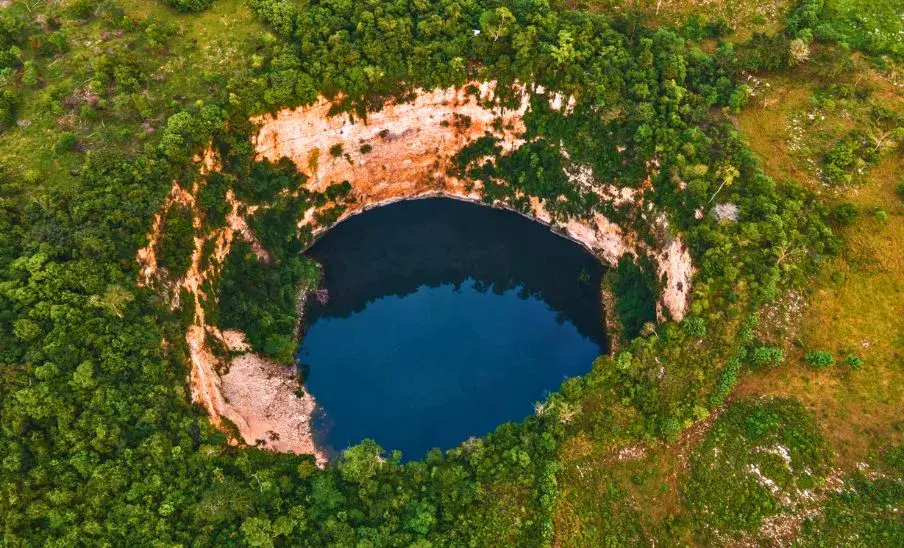 Cenote Poza del Macho en Petén: guía para visitar