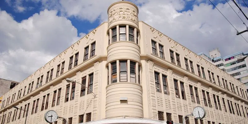 Edificio La Perla: historia del ícono de la Sexta Avenida