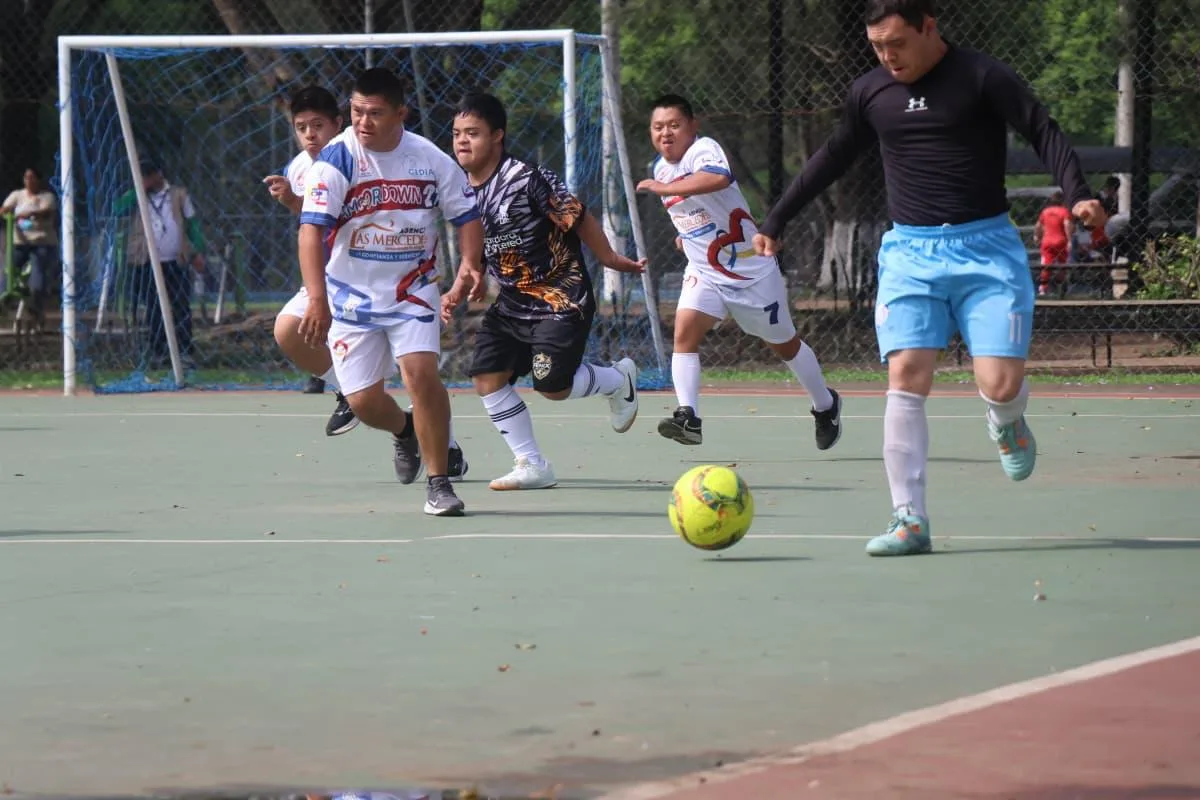 Observación técnica durante el proceso de evaluación para la Selección Nacional de Futsal Down