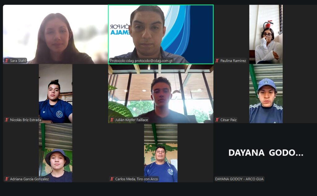 Selección juvenil de boxeo de Guatemala antes de viajar a la Copa Cinturón de Oro en Manta, Ecuador