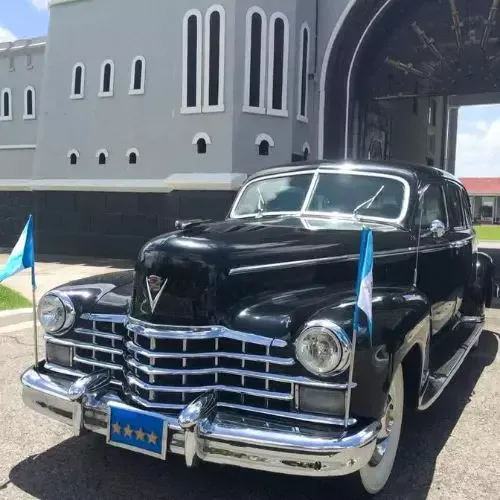 Cadillac Presidencial durante una exhibición