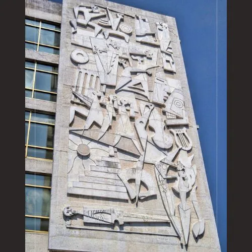Murales de Roberto González Goyri en el Centro Cívico