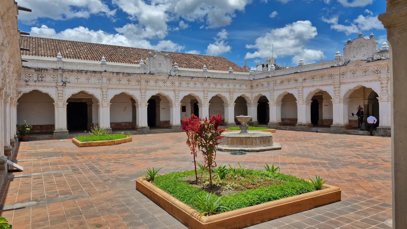 Museo Arquidiocesano de Santiago de Guatemala: guía de visita