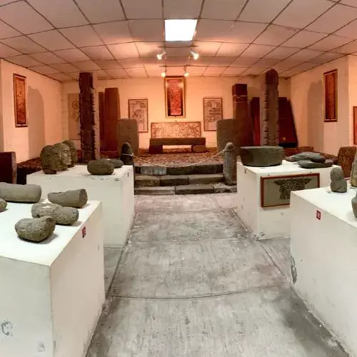 Sala con piezas arqueológicas del Museo Cultura Cotzumalguapa