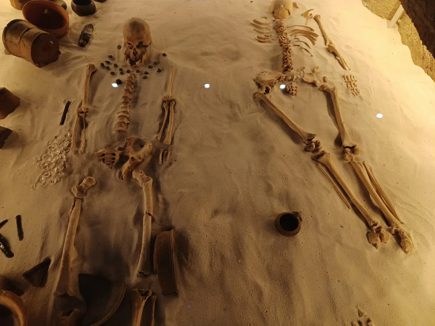 Reconstrucción de un enterramiento arqueológico en el Museo Miraflores de Guatemala