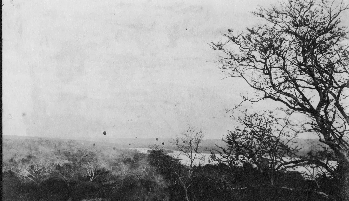 Vista del lago Petén Itzá desde la península de Tayasal