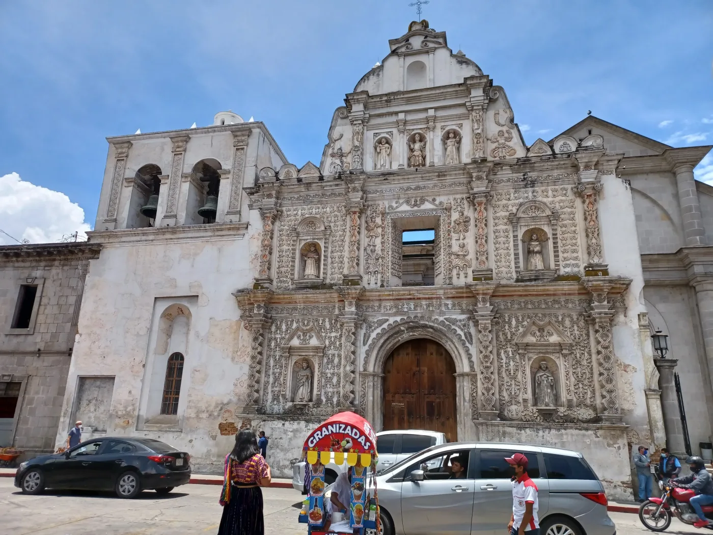 Arquitectura de Quetzaltenango como imagen contextual para planificar una visita al Cerro El Baúl