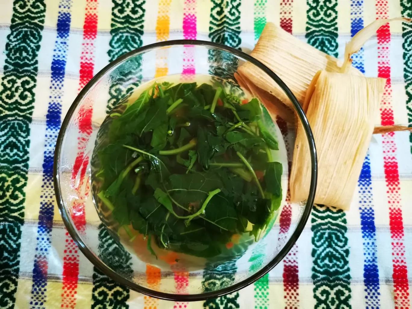 caldo de macuy guatemalteco