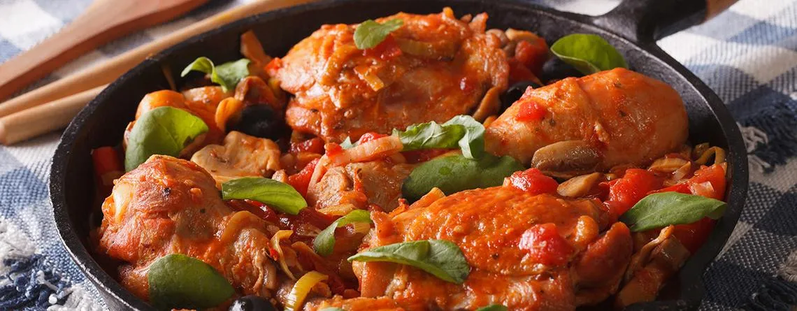 pollo sudado en salsa miltomate