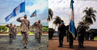 Soldados desfilando en el Día del Ejército.