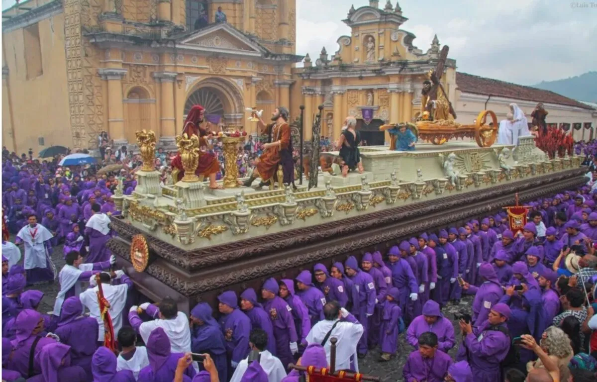 ¿Cuál es la procesión más grande de Guatemala