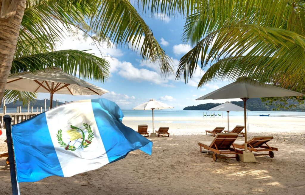 10 Mejores Playas de Guatemala para viajar en Semana Santa
