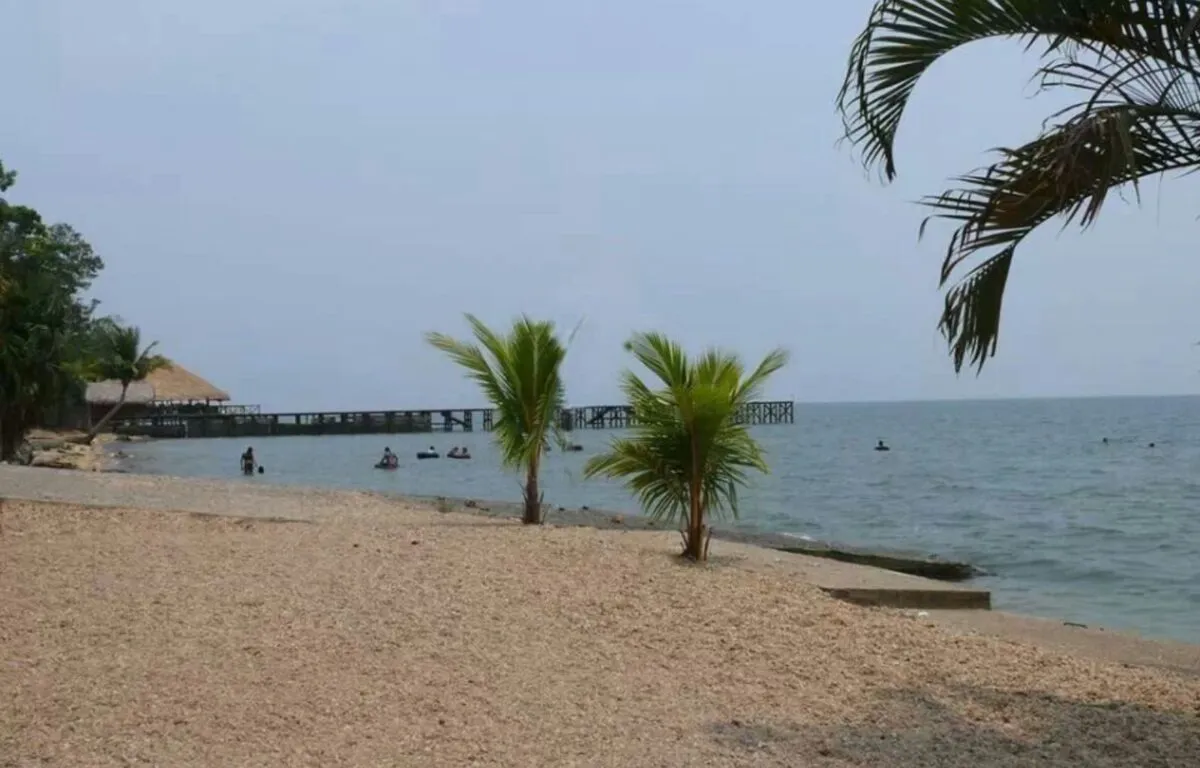 Playa Dorada (Izabal)