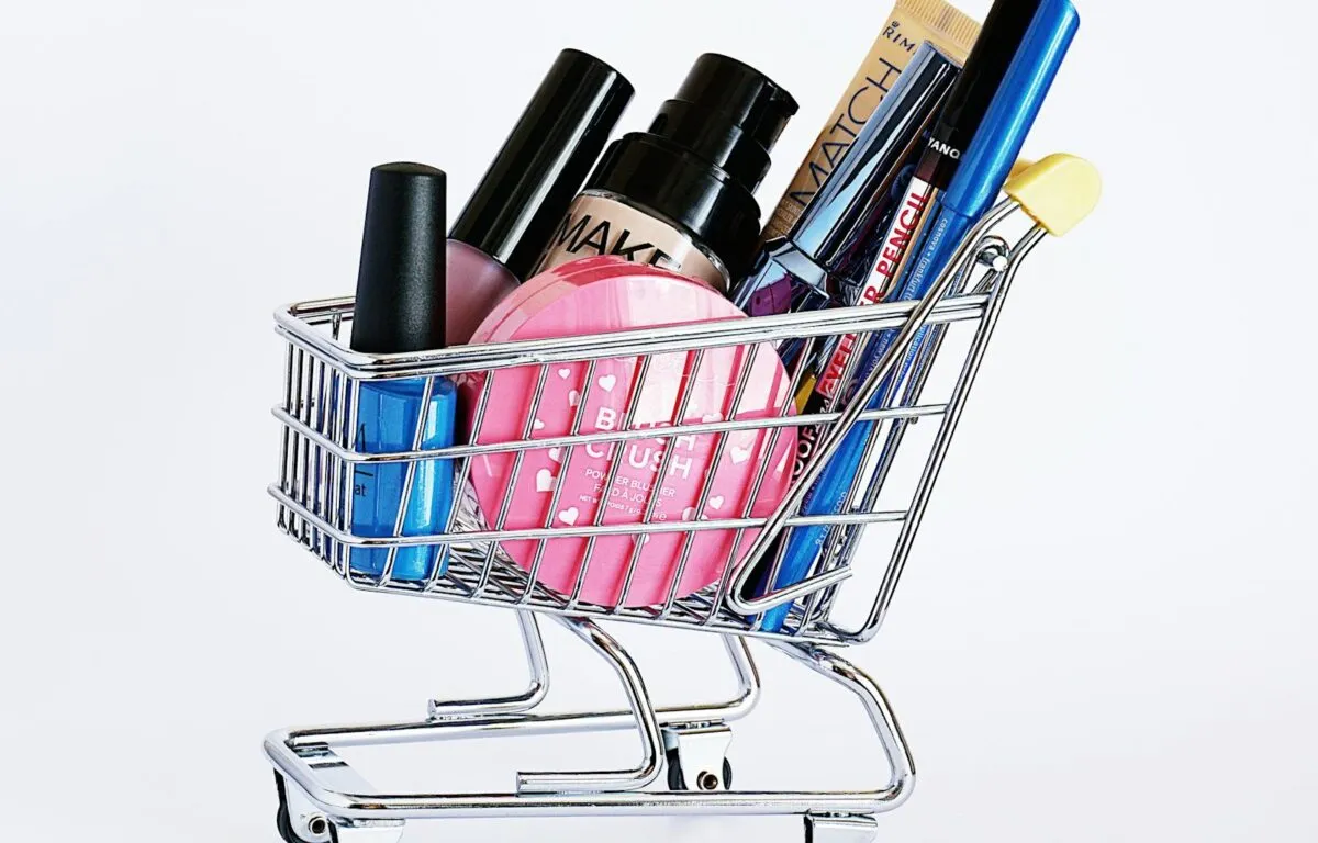 Maquillaje y productos de belleza