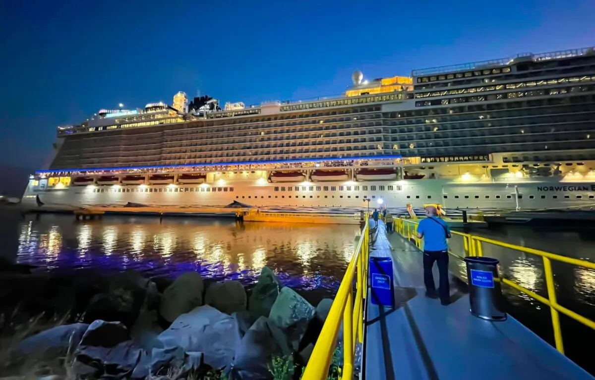 Cruceros en Guatemala: Conozca El Increíble Crucero que Llegó a Puerto Quetzal
