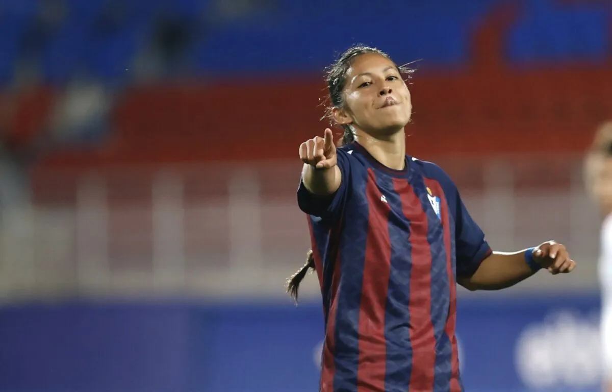 El Mejor Gol de la Jornada de La delantera guatemalteca Andrea Álvarez