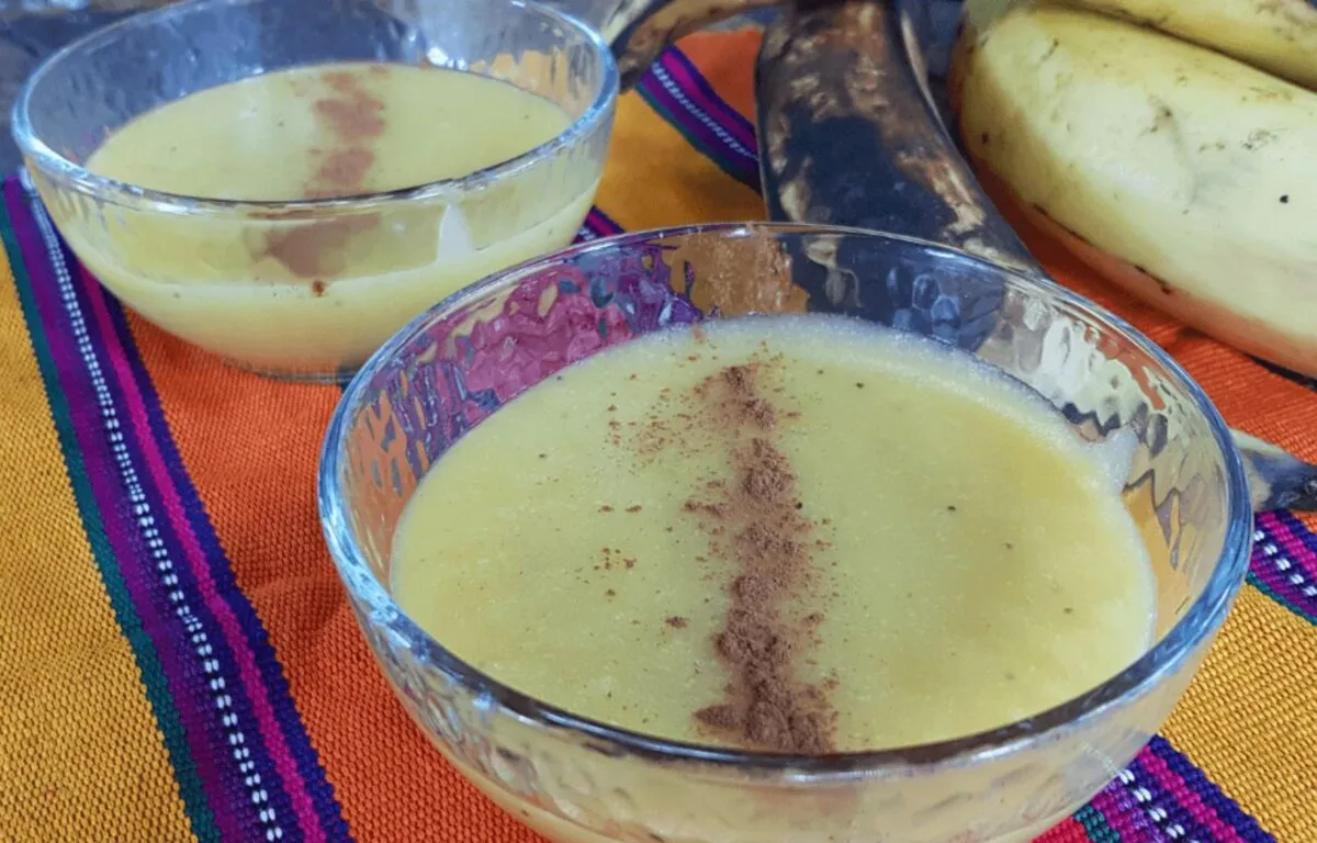 3. Atol de Plátano Sabor Tropicales