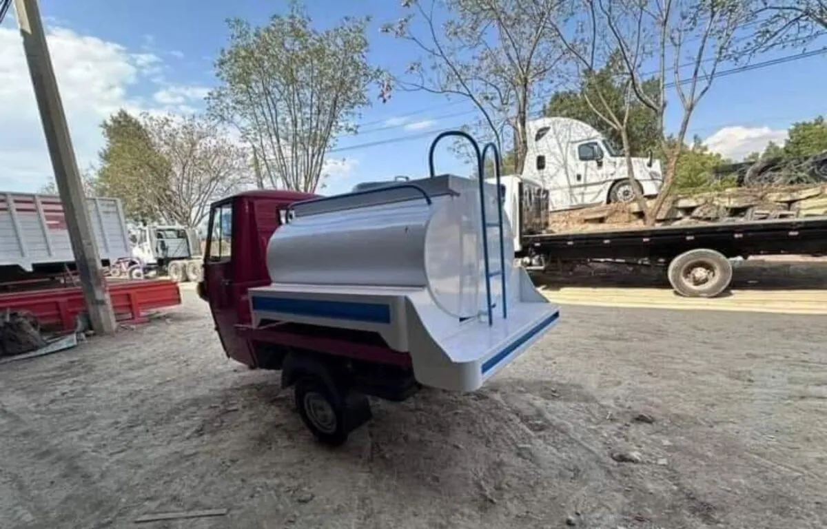 Adaptación de Tuc Tuc en Camiones Cisterna