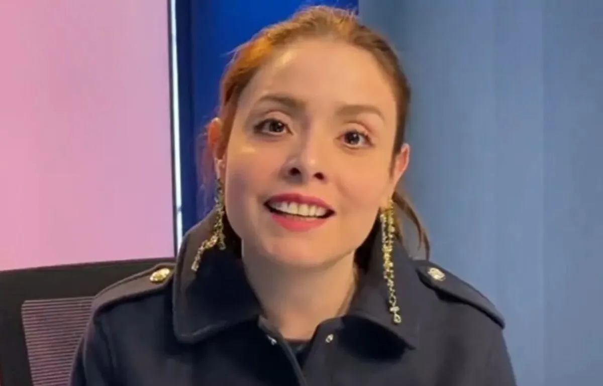 Análisis del Lenguaje Corporal ¿Qué Reveló el Comportamiento del Hermano de Farruko Pop