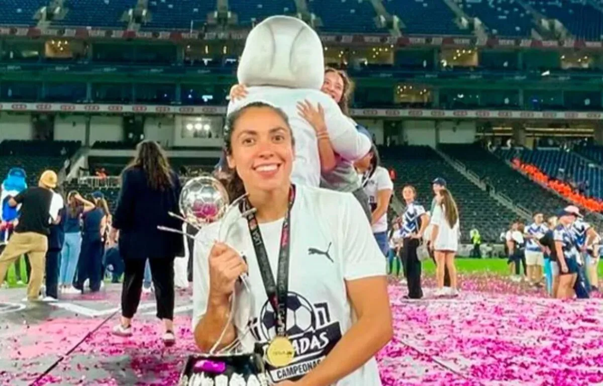 Un Triunfo Histórico para Ana Lucía Martínez