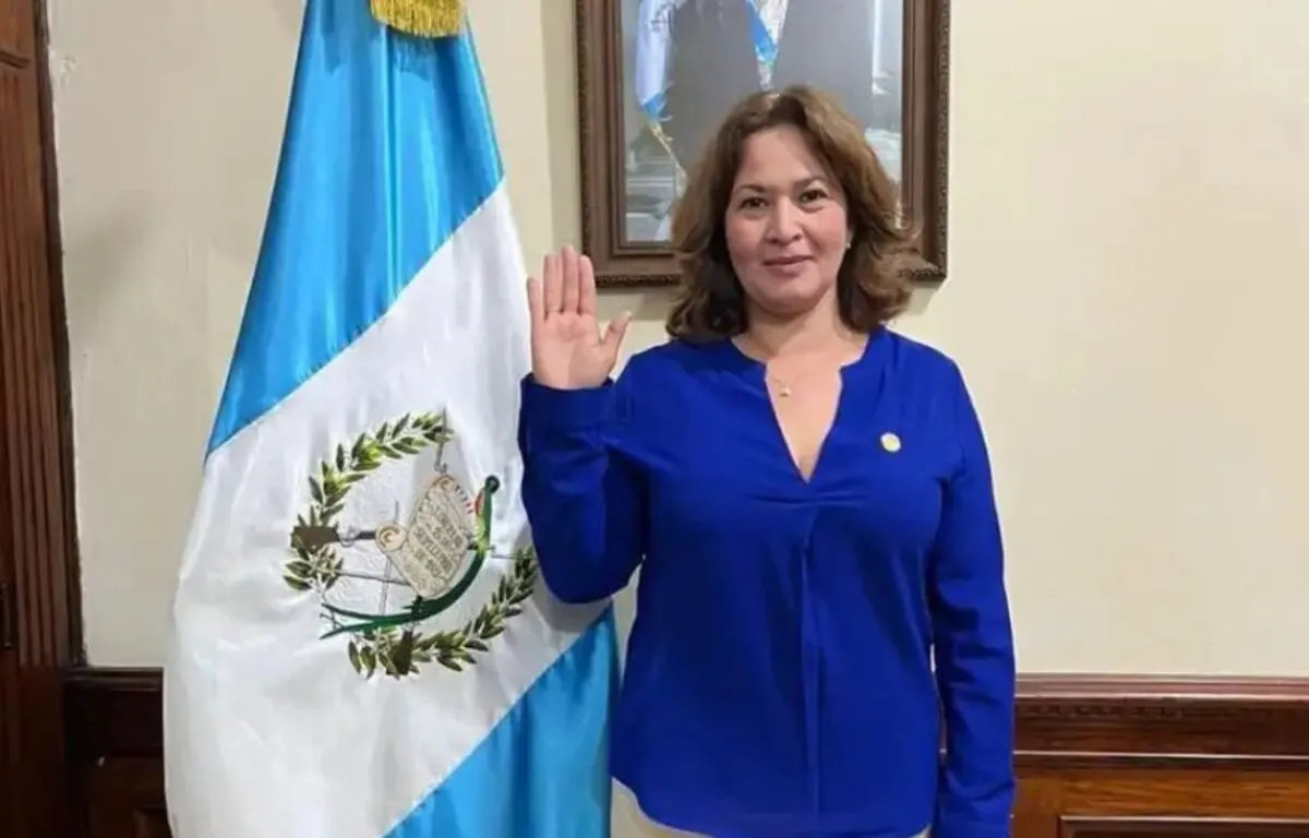 Nombramiento de Sandra Angelina Aparicio Sical