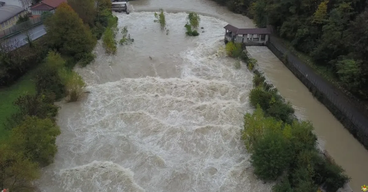 lluvias en El Salvador y Guatemala alerta roja por RIO LEMPA