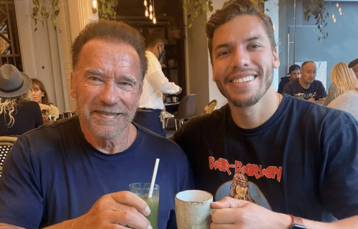 Revelación del hijo de Arnold Schwarzenegger durante una Transmisión en Vivo