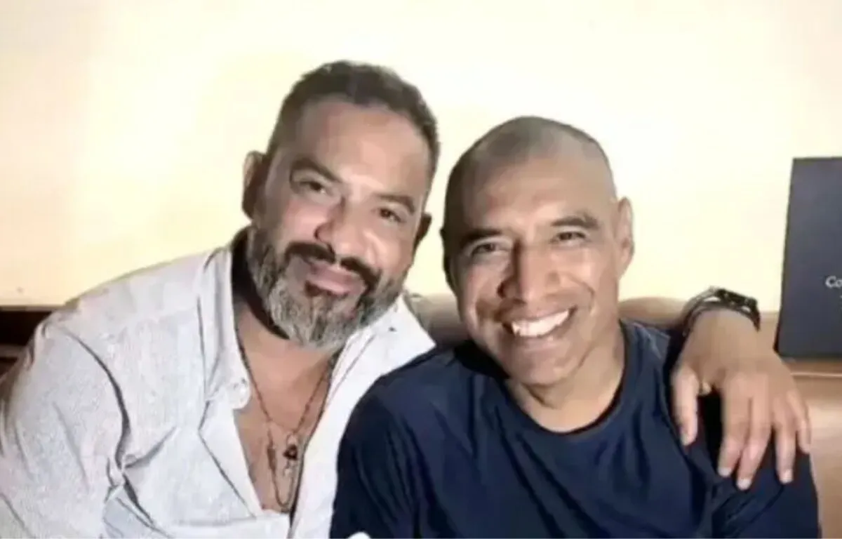 Dos leyendas del fútbol guatemalteco se reencuentran