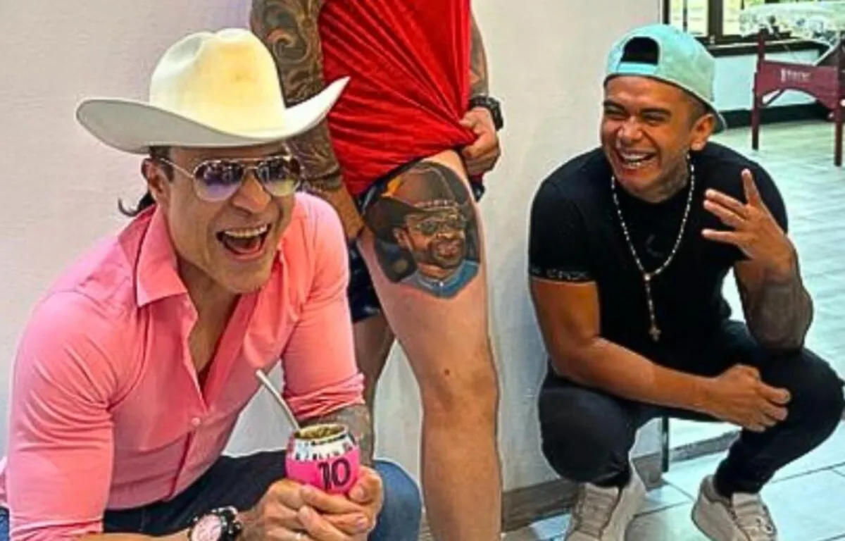 El Tatuaje que Causó Sensación en Mixco
