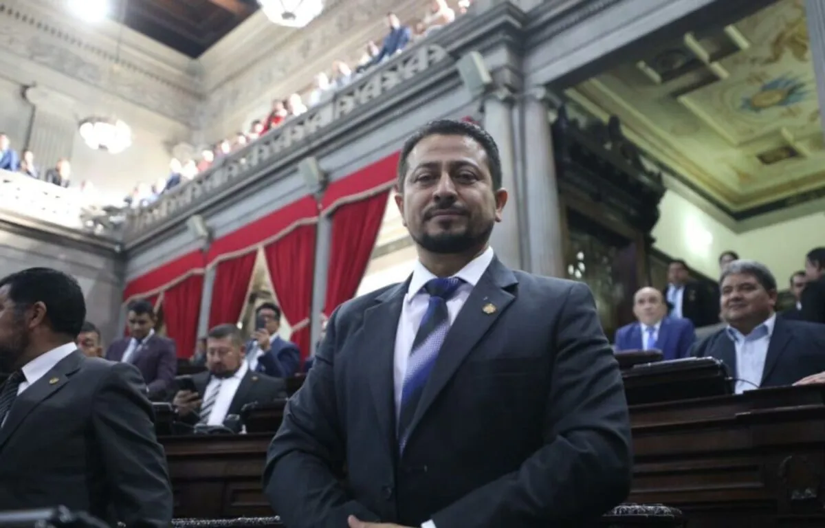La Sesión Plenaria Un Nuevo Intento por Interpelar al Ministro