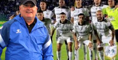 La noticia a Willy Olivera antes del enfrentamiento contra Alajuelense