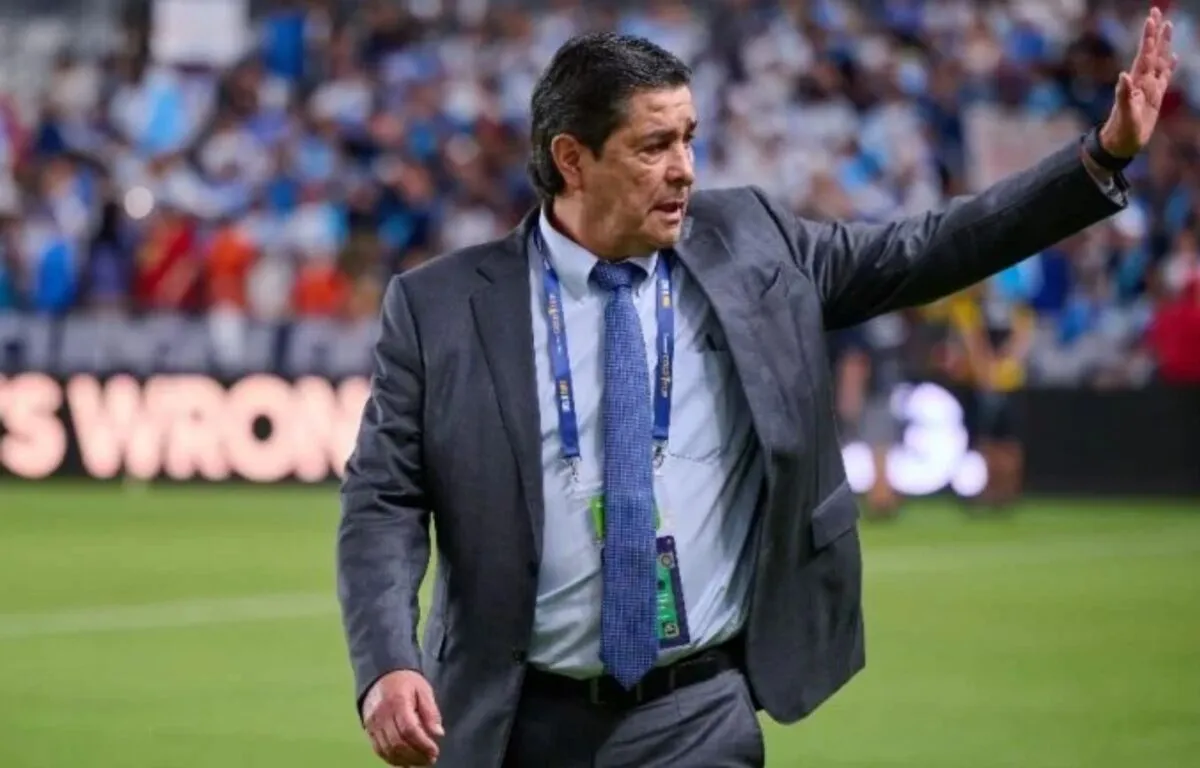 Luis Fernando Tena en Guatemala Un Salario Mucho Más Modesto