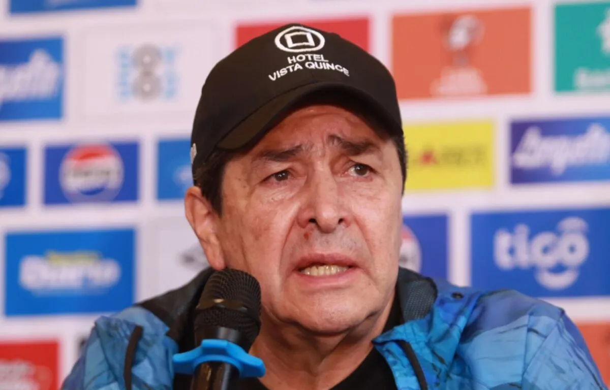 Oportunidades de la Concacaf para Luis Fernando Tena con el Fútbol Chapín