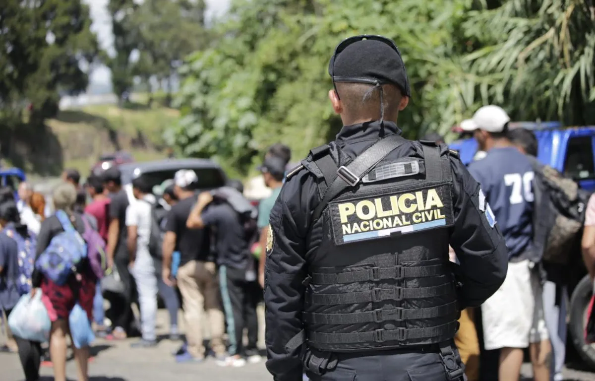 Agente de la PNC Implicado en Accidente en Presunto Estado de Ebriedad