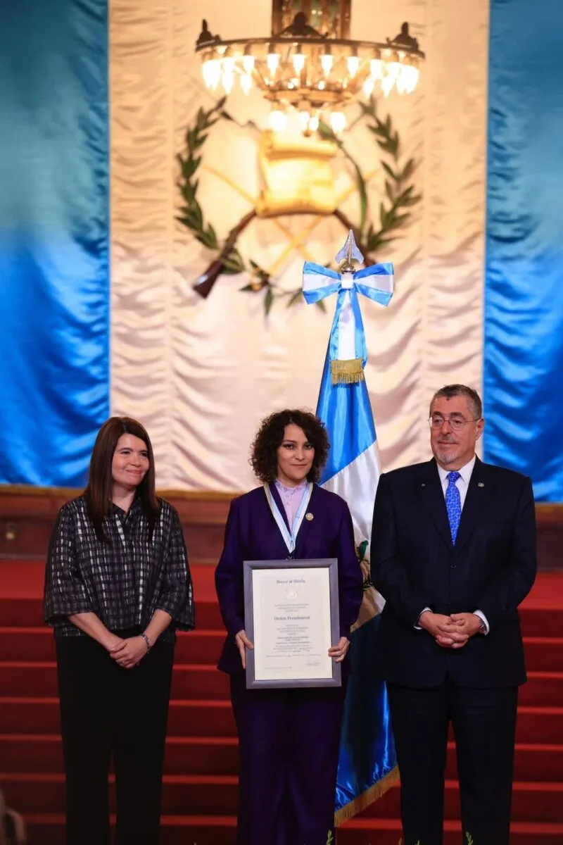 Reconocimiento a Gaby Moreno