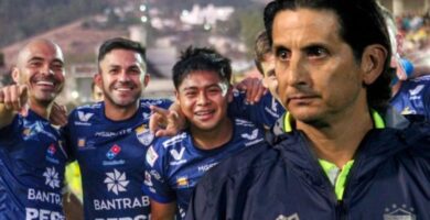 Ronald González quiere quitar a jugador a Cobán Imperial