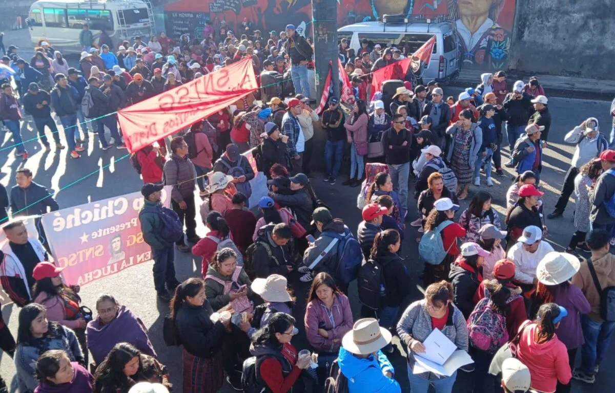 Cámaras empresariales de Guatemala rechazan bloqueos de salubristas y abogan por el diálogo