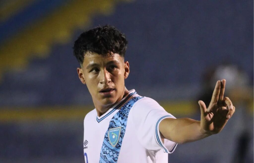 Daniel Méndez La joven promesa del fútbol guatemalteco que busca triunfar en España