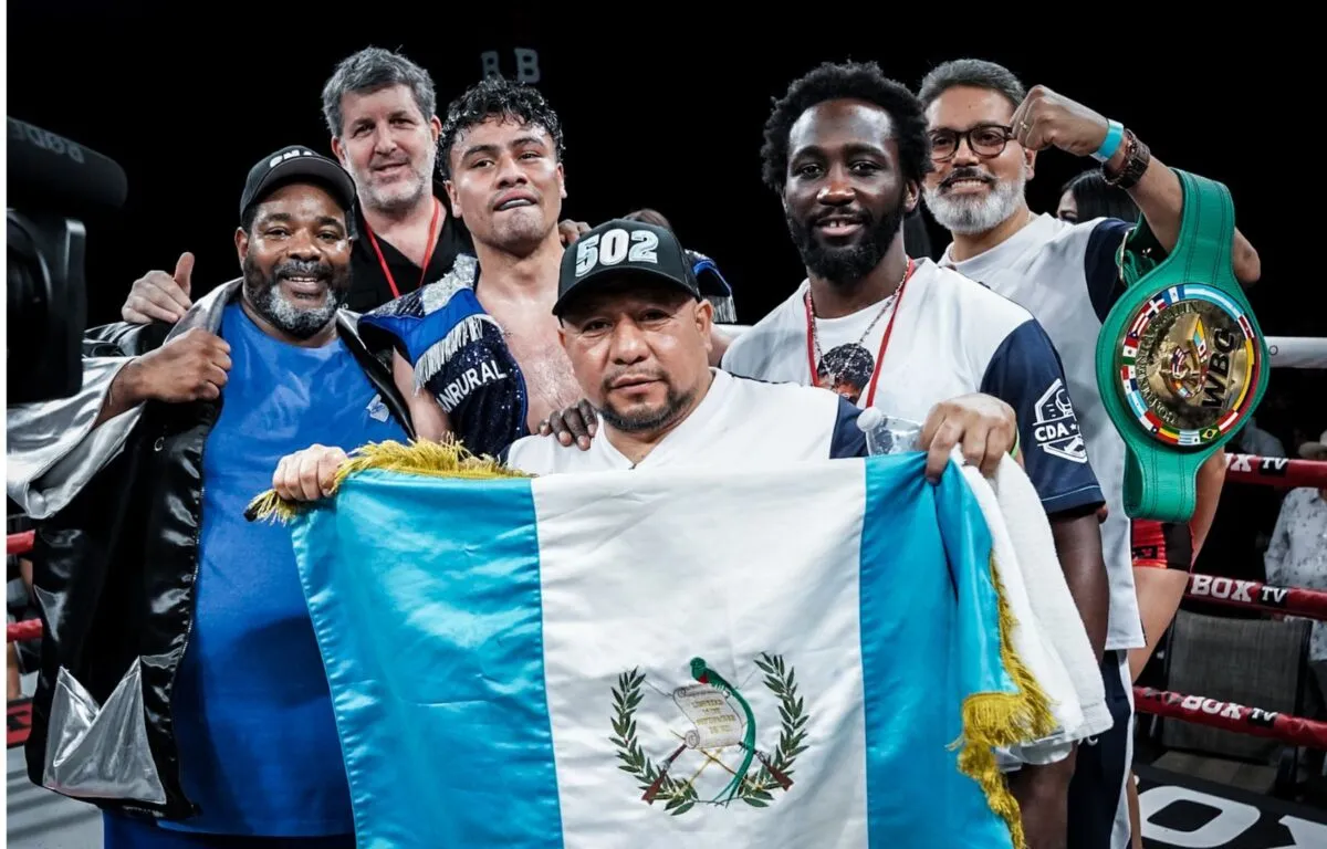 Dominio absoluto de Lester Martínez en el ring