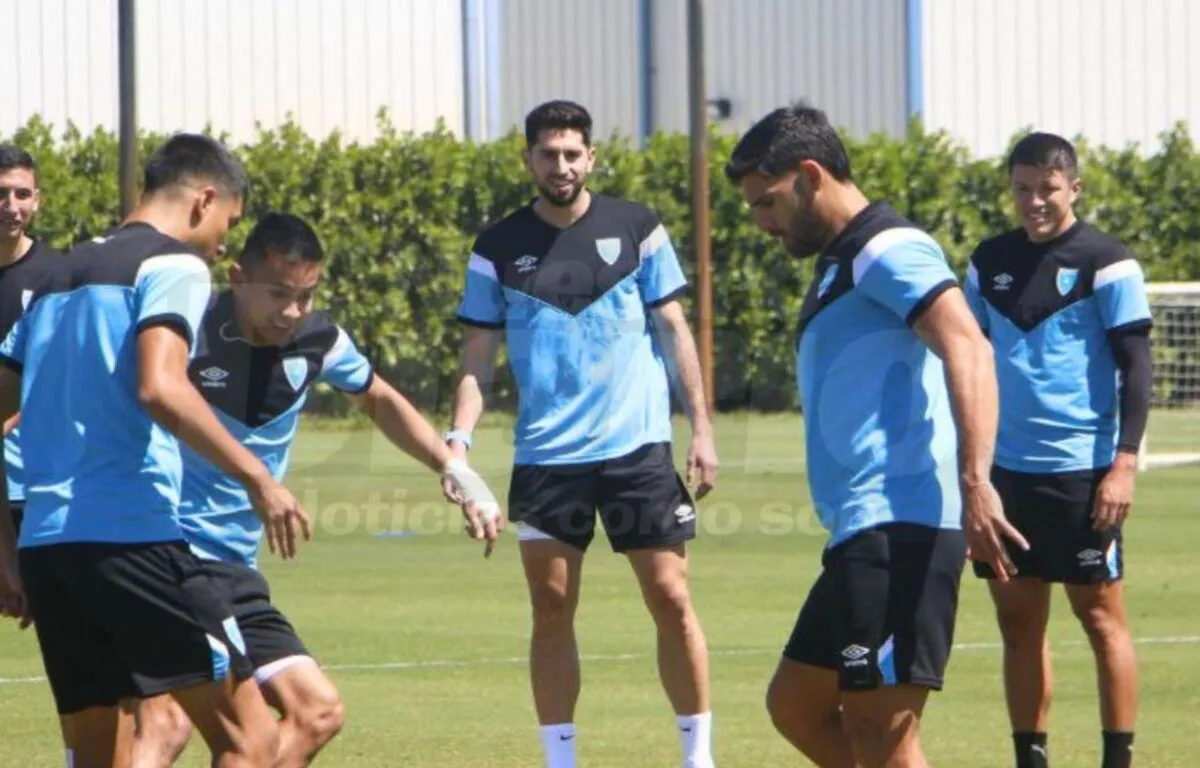 Nicolás Samayoa y su Compromiso con la Selección de Guatemala