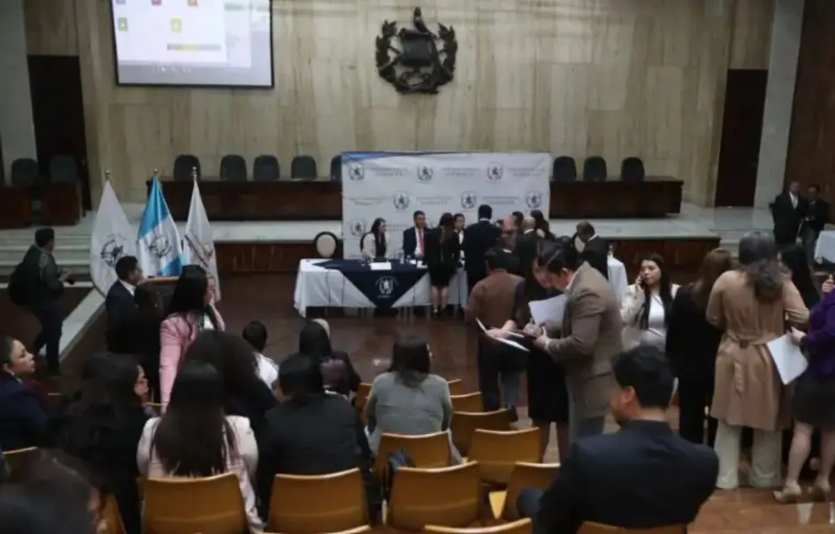 Posible aumento de bonos y salarios para trabajadores del Organismo Judicial en Guatemala