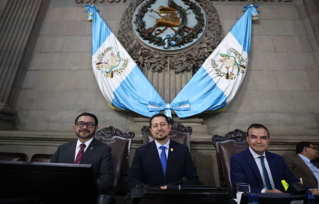 Posiciones en Contra y Medidas Adoptadas, diputados que Rechazan el Aumento