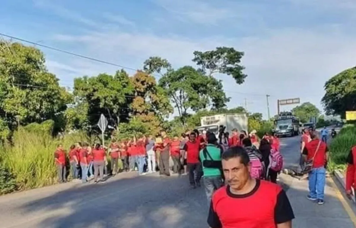 Se levantan los bloqueos a nivel nacional tras diálogo entre salubristas y autoridades