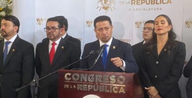Bonos y aumentos el Congreso de Guatemala bajo la lupa por despilfarro