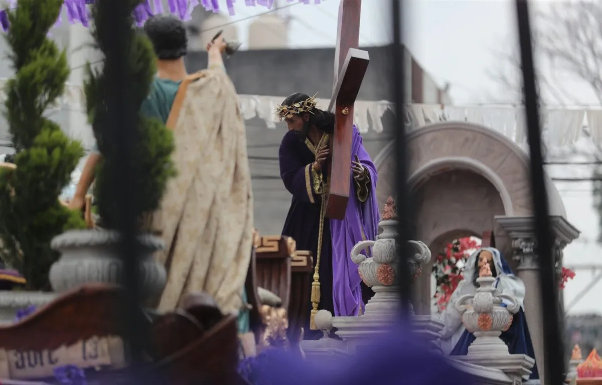 La Procesión de Jesús Nazareno del Consuelo