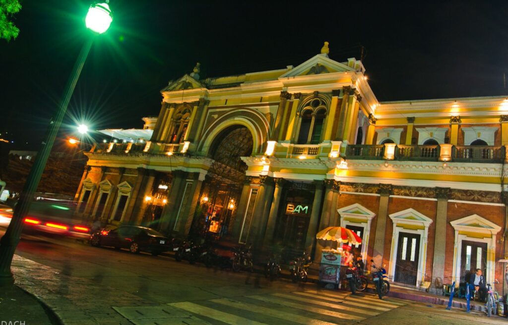 Pasaje Enríquez de Quetzaltenango Historia, actividades
