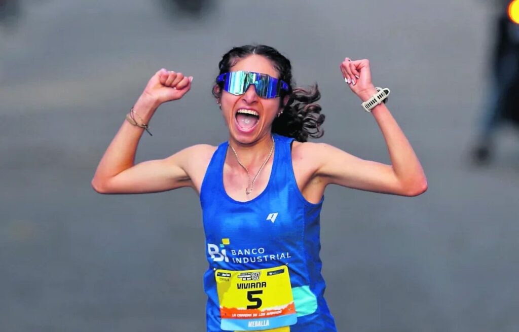 Viviana Aroche rompe récord nacional en Estados Unidos y consolida su camino rumbo al ciclo olímpico
