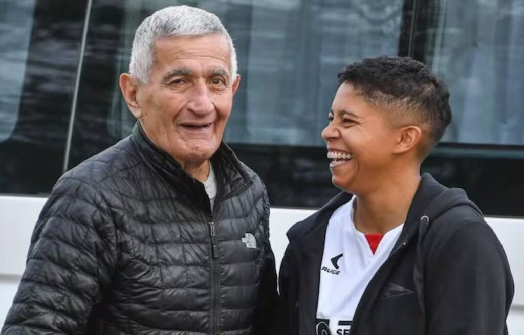 Fallece Juan Ramón 'La Bruja' Verón Leyenda del Fútbol Argentino y Exentrenador de Guatemala